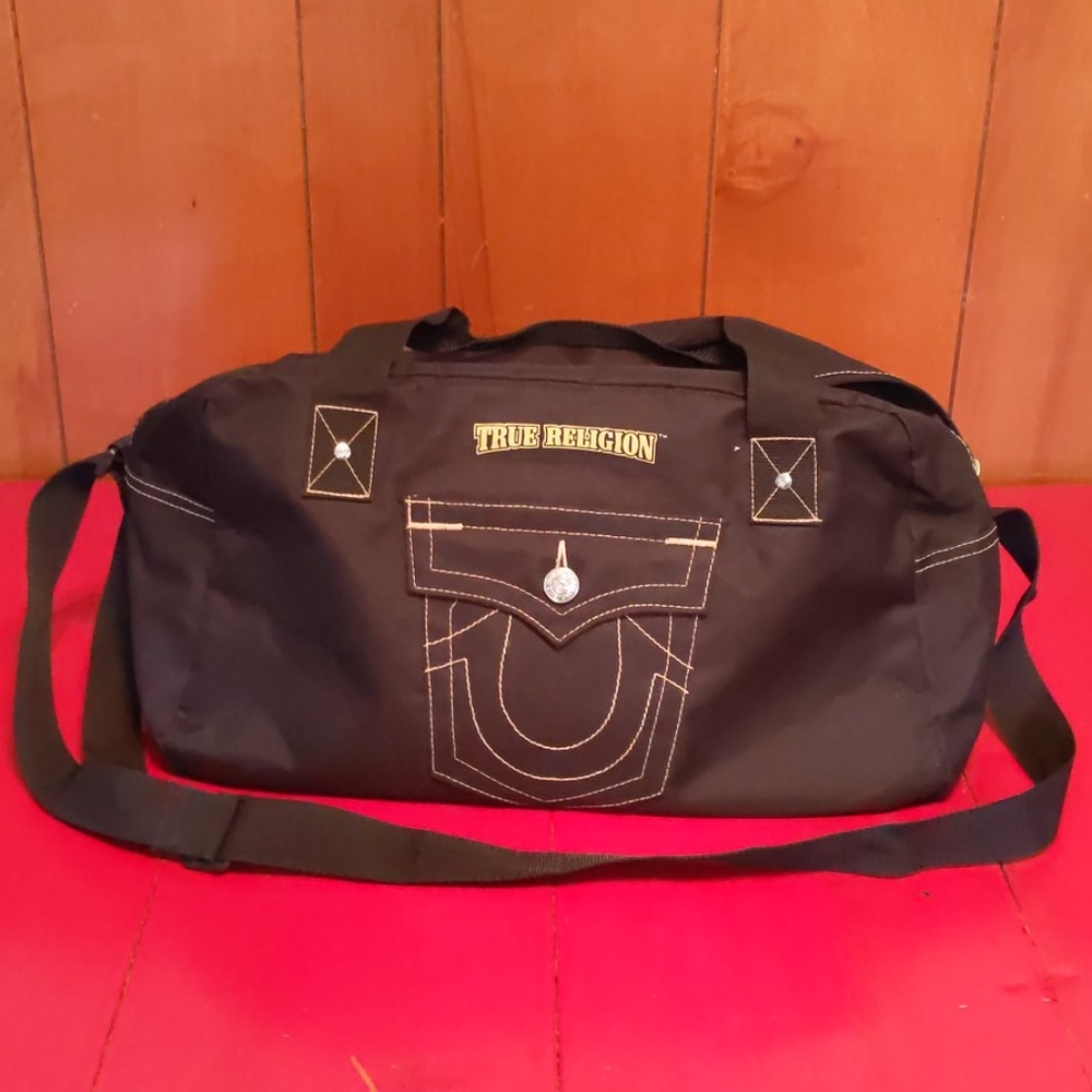 NWOT True Religion Duffle Bag